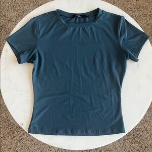 Trendy Queen Women's Top Small Teal Stretchy Fitted Short Sleeve